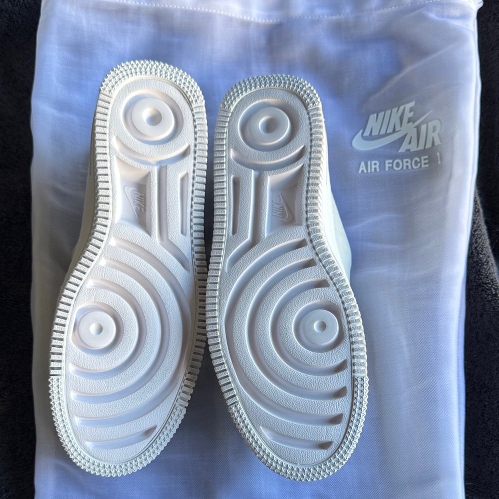 Nike Air Force 1 White Slip-On Loafers - Picture 4 of 6